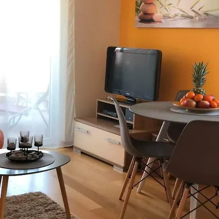 아파트 Nice & Relax 풀라